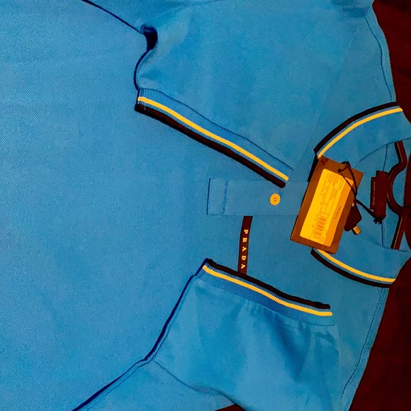 Prada - Picture 3 of 7